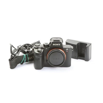 Sony Alpha 7R II + 44 Tsd. Auslösungen + Sehr Gut (272676) - Bild 1 von 4