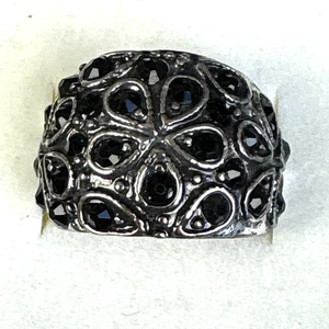 Vintage Gothic Silver Tone Wide Band Filigree Ring Black Faceted Stones Size P - Picture 1 of 9