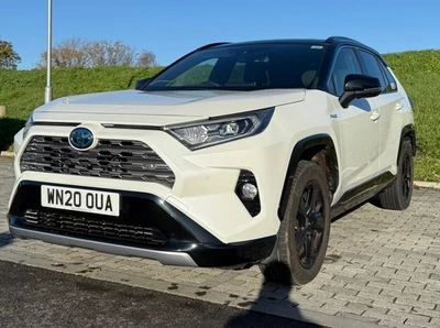 2020 Toyota RAV4 2.5 VVT-i Hybrid Dynamic 5dr Petrol/Electric Hybrid - Image 1 of 4