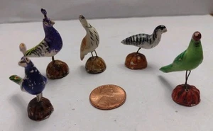 Pájaros miniatura pintados a mano vintage - Imagen 1 de 6
