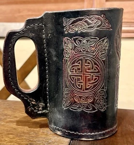Taza medieval hecha a mano con cabeza de jabalí cisterna de cuero diseño celta #2426 - Imagen 1 de 13