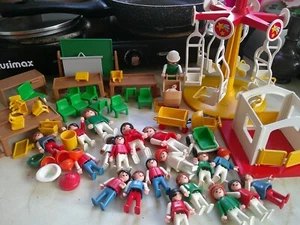 Vintage playmobil school desks etc and roundabout. Lots of figures. - Picture 1 of 5