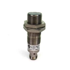 Sensor de proximidad Allen-Bradley 10-30Vdc 200mA 872C-D5NN18-D4 - Imagen 1 de 7
