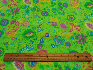 Clothworks Cotton Fabric Juliana Sue Zipkin Lime Green Floral Flowers 1yd x 44" - Picture 1 of 4