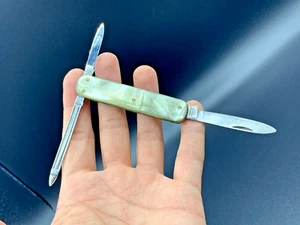 Coltello tascabile pieghevole tedesco Solingen inox tre lame manico madreperla - Foto 1 di 12
