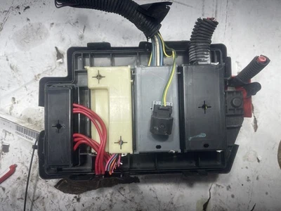 Fuse Box Engine Fits 01-02 AZTEK 2158008 — 第 1/4 张图片