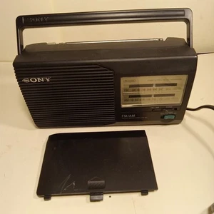Vintage Sony ICF-24 FM/AM 2 Band Portable Radio Model Tested 2 Way Power AC/DC - Picture 1 of 5