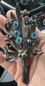 Vintage HOBE Aquamarine Crystal Brooch Sterling Silver Signed 1940s Art Deco - Picture 1 of 3