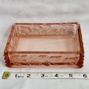 Vtg Westmoreland Beaded Grape Grapevine Pink Glass Covered Dresser Box Base - Picture 1 of 5