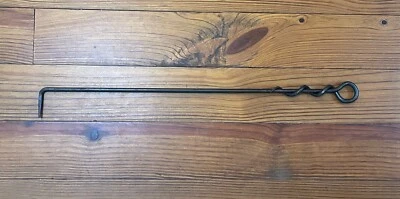 Chimenea poker forjada a mano en Texas. Mango retorcido 3/8" acero una pieza Foto 1 de 4