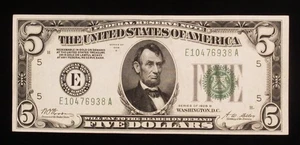 Fr. 1952-E 1928B Federal Reserve Note Gem Uncirculated - Picture 1 of 2