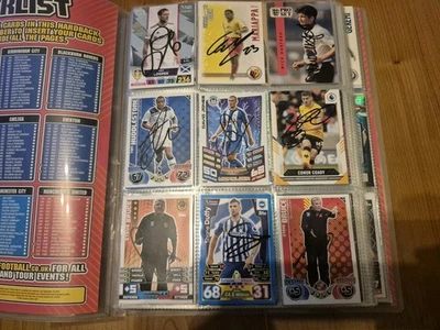 Carpeta firmada 432 llena de tarjetas de fútbol americano Match Attax, dispara Foto 1 de 4