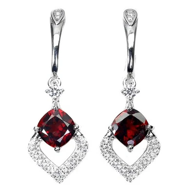 925 Sterling Silver Cushion Mozambique Garnet 7mm Simulated Cz Earrings - Image 1 of 4