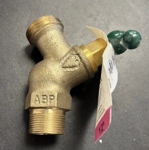 1/2 in Compression x 3/4 in Male Hose Thread No-Kink Hose Bibb Lead-Free Copper - Picture 1 of 1