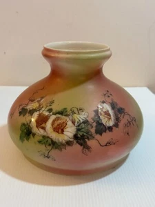 VINTAGE GLASS LAMP SHADE PINK GREEN FLORAL REPLACEMENT PARLOR 8.5" Bottom Rim - Picture 1 of 8