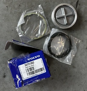 Genuine Volvo B4 Service Kit 30751262 for 00-15 C70 C30 S60 S80 V70 XC90 V40 S40 - Picture 1 of 2