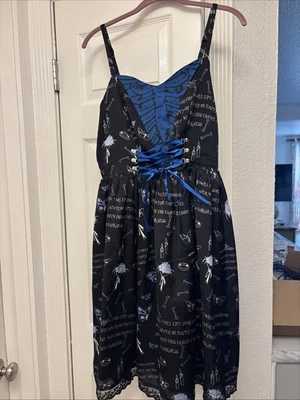 Hot Topic Cadáver Novia Tim Burton Corsé Grande Con Cordones Delanteros Disfraz Juegos con disfraces Foto 1 de 4