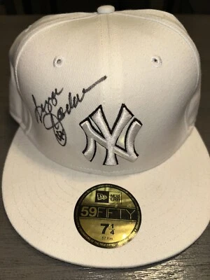 Reggie Jackson Signed AUTO New York Yankees New Era Hat 59/50 NWT - Image 1 of 4