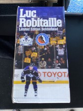 LUC ROBITAILLE LIMITED EDITION BOBBLEHEAD  LOS ANGELES KINGS NHL HOCKEY 