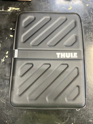 Thule Gauntlet Sleeve for 13.5" Apple MacBook Pro Laptop Tablet iPad Black Fac - Image 1 of 3