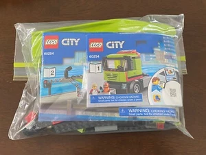 LEGO CITY: Rennboottransporter (60254) KOMPLETTES SET MIT HANDBUCH - Bild 1 von 1