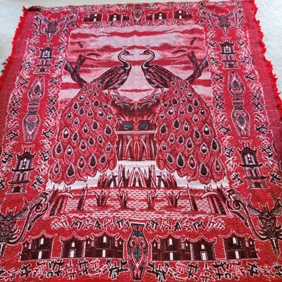 Manta roja japonesa asiática tejida 75"x66" colcha decoración de pared pájaro pavo real Foto 1 de 4