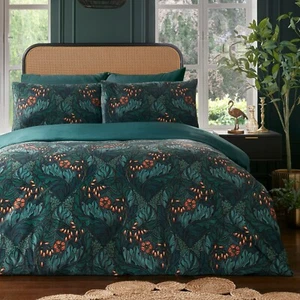 Juego de cama o cojín con funda nórdica de terciopelo Rambleicious de Laurence Llewelyn-Bowen - Imagen 1 de 22