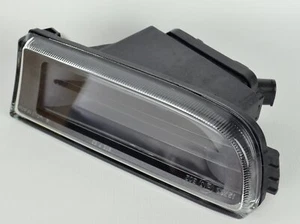 Faro antiniebla delantero derecho h3 63178352024 bmw serie 7 e38 94-01 - Imagen 1 de 8