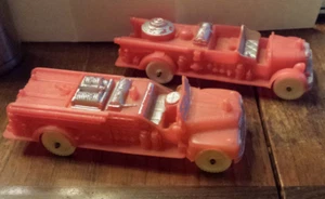 Lot of 2:  plastic 7.5-inch AUBURN toy Firetrucks 500 502 -rusty axles - Picture 1 of 9