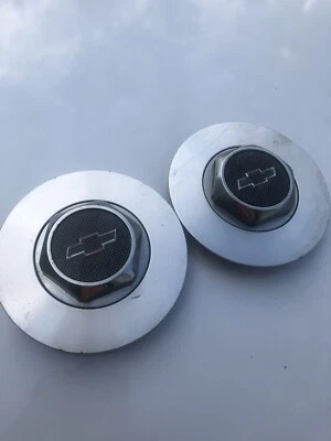 2 tapas centrales de rueda usadas OEM 98-07 Chevy Chevrolet Impala Monte Carlo 9592363 Foto 1 de 4