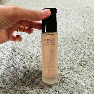 Amway Artistry STUDIO Healthy Future светящаяся основа SPF 15 шифоновая 30 мл легкая - Изображение 1 из 3