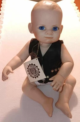Muñeca de porcelana vintage Baby Harley Davidson Bobby the Biker Baby Foto 1 de 4