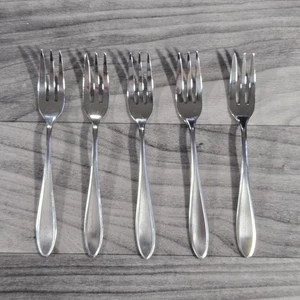 5 WMF (William Fraser) Cromargan Shadowpoint Stainless Pastry Forks (Germany) - Picture 1 of 6