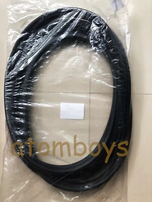 Dodge Mitsubishi Pajero Montero Shogun BACK DOOR WINDOW SEAL RUBBER WEATHERSTRIP - Image 1 of 4