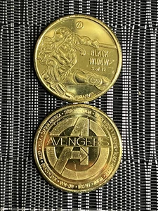 WALT DISNEY WORLD BLACK WIDOW AVENGER 2024 COLLECTION GOLD/BRONZE MEDALLION COIN - Picture 1 of 1