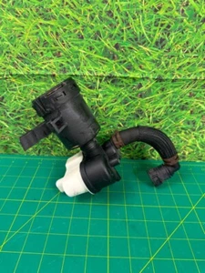 Bomba de detección de fugas sistema de emisiones Range Rover Evoque 10-18 LR174757 OEM - Imagen 1 de 7