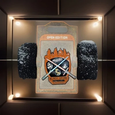 DISNEY BLACK SPIRE OUTPOST CROSSED LIGHTSABERS STARWARS GALAXY PIN OE NEW - Image 1 of 4