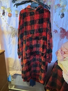 Buffalo Plaid Oversized Hooded Blanket Fleece With Sleeves and Pocket- Adults - Picture 1 of 5