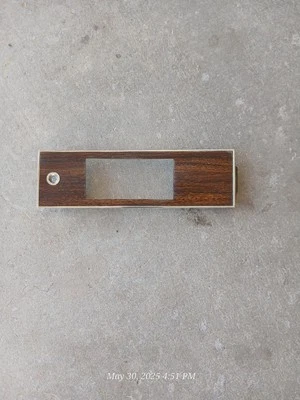 1976 CADILLAC ELDORADO ПЕРЕКЛЮЧАТЕЛЬ СИДЕНЬЯ БЕЗЕЛЬ УПРАВЛЕНИЯ 1726593  - Изображение 1 из 4