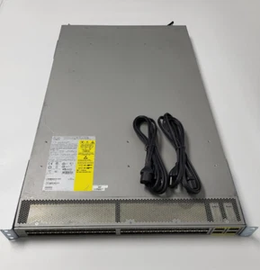 Zasilacze i wentylatory do przełącznika Cisco Nexus 6001 N6K-C6001-64P - Zdjęcie 1 z 19