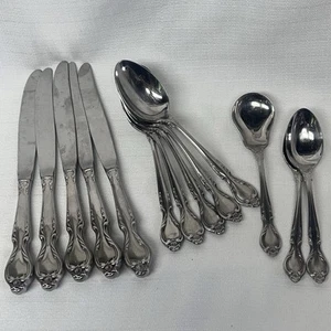 International Lyon Queen's Fancy Edelstahl Besteck Set 13 Teile - Bild 1 von 5