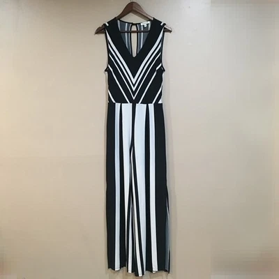 Macacão Monteau Perna Larga Decote V Listrado Preto Branco Feminino L Resort Clássico - Imagem 1 de 4