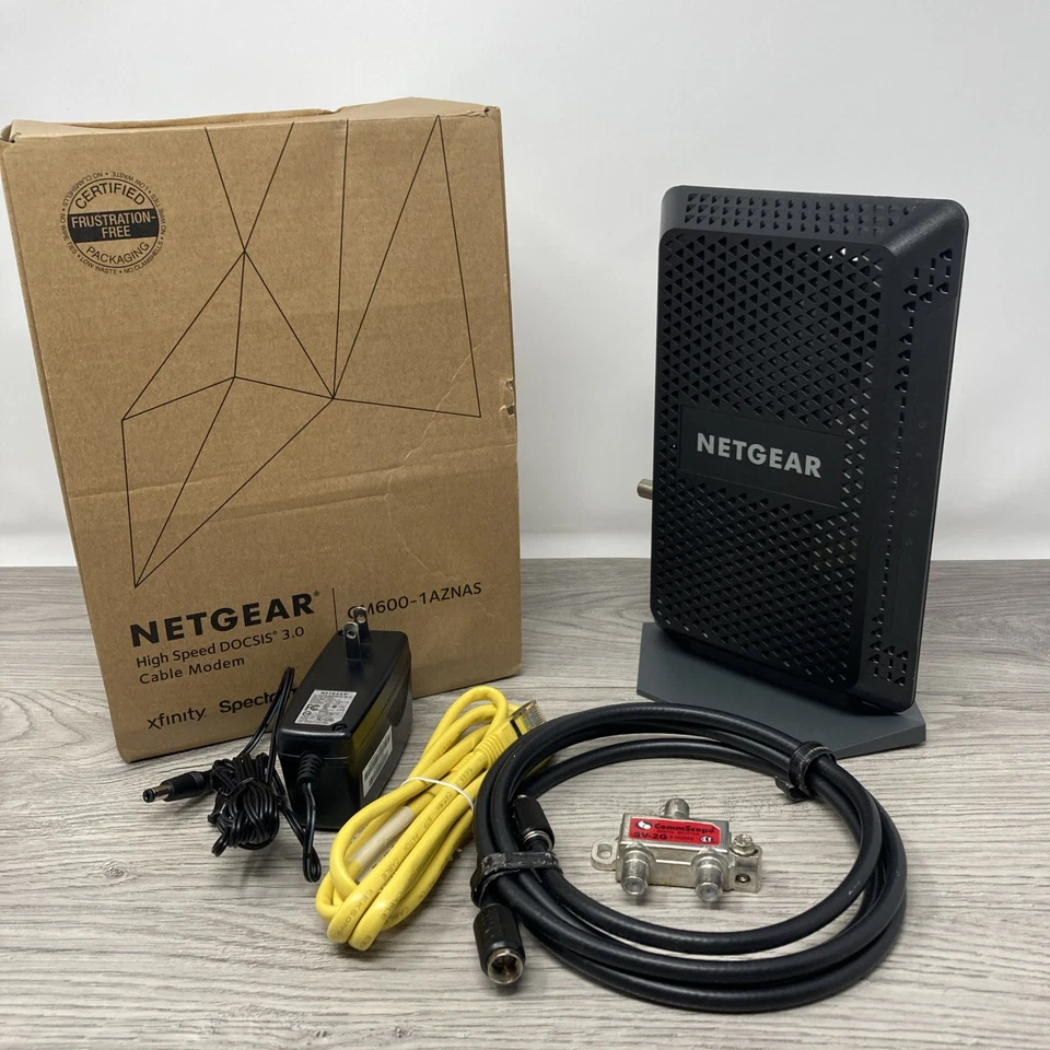 NETGEAR CM600-1AZNAS 960Mbps DOCSIS 3.0 Cable Modem w/12V Adapter PARTS / REPAIR - Image 1 of 4
