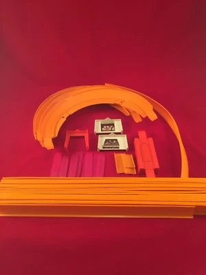 Vintage Hot Wheels Redline 18 Track Accessory Ramp Lot 37 Pcs Total - Image 1 of 4