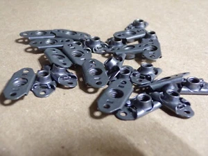 25QTY FLOATING NUTPLATE 9900-17139, 10-32 (G) - Picture 1 of 4