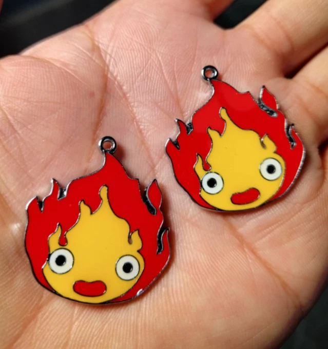  Pendientes colgantes de llama de anime 20 piezas con dijes esmaltados para hacer hágalo usted mismo Foto 1 de 1