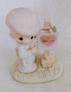 Precious Moments Collector's Club Exclusive, "Loving You Dear Valentine", mit Box - Bild 1 von 6