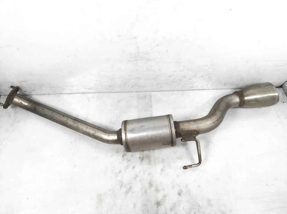 2021 - 2023 年本田 Ridgeline 乘客排气消声器 + 管 - 18330-T6z-A51 — 第 1/4 张图片