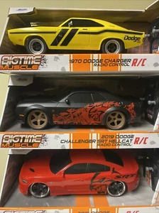 Jada Toys 2 Dodge Charger 1970 /2015 Srt / 2019 Dodge Challenger Srt Hellcats  - Picture 1 of 19