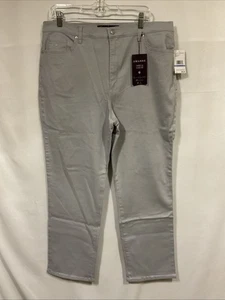 Gloria Vanderbilt Amanda Gray Jeans Size 18 Avg. Tapered Leg Classic Rise NWT - Picture 1 of 5